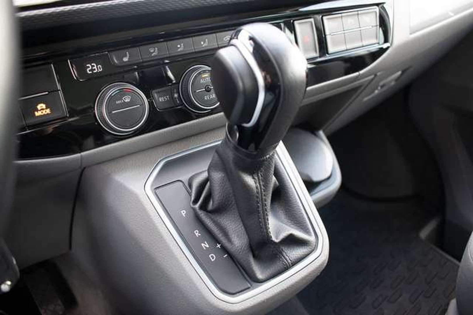 Volkswagen T6 California 4Motion - 2022 - Joinsteer - #15