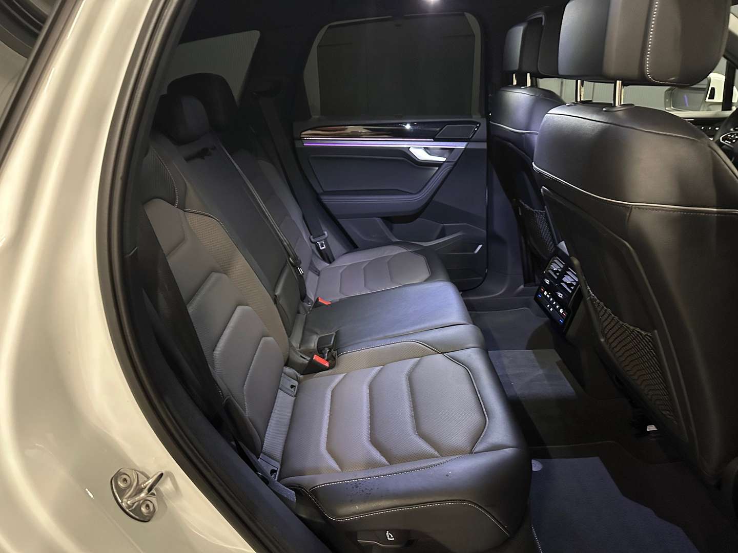 Volkswagen Touareg 4Motion R-Line - 2024 - Joinsteer - #30