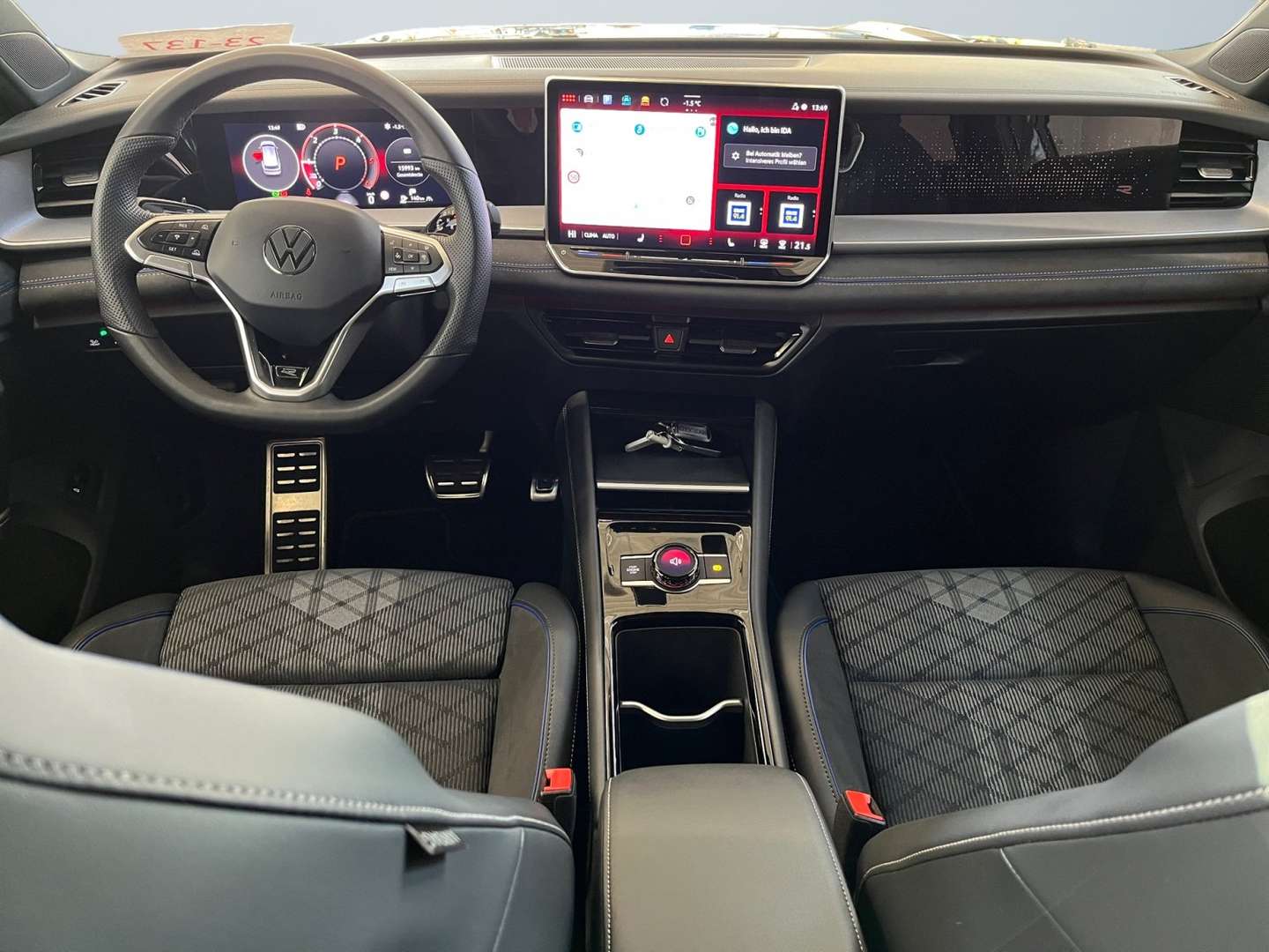 Volkswagen T-CROSS R-Line 4Motion - 2025 - Joinsteer - #7