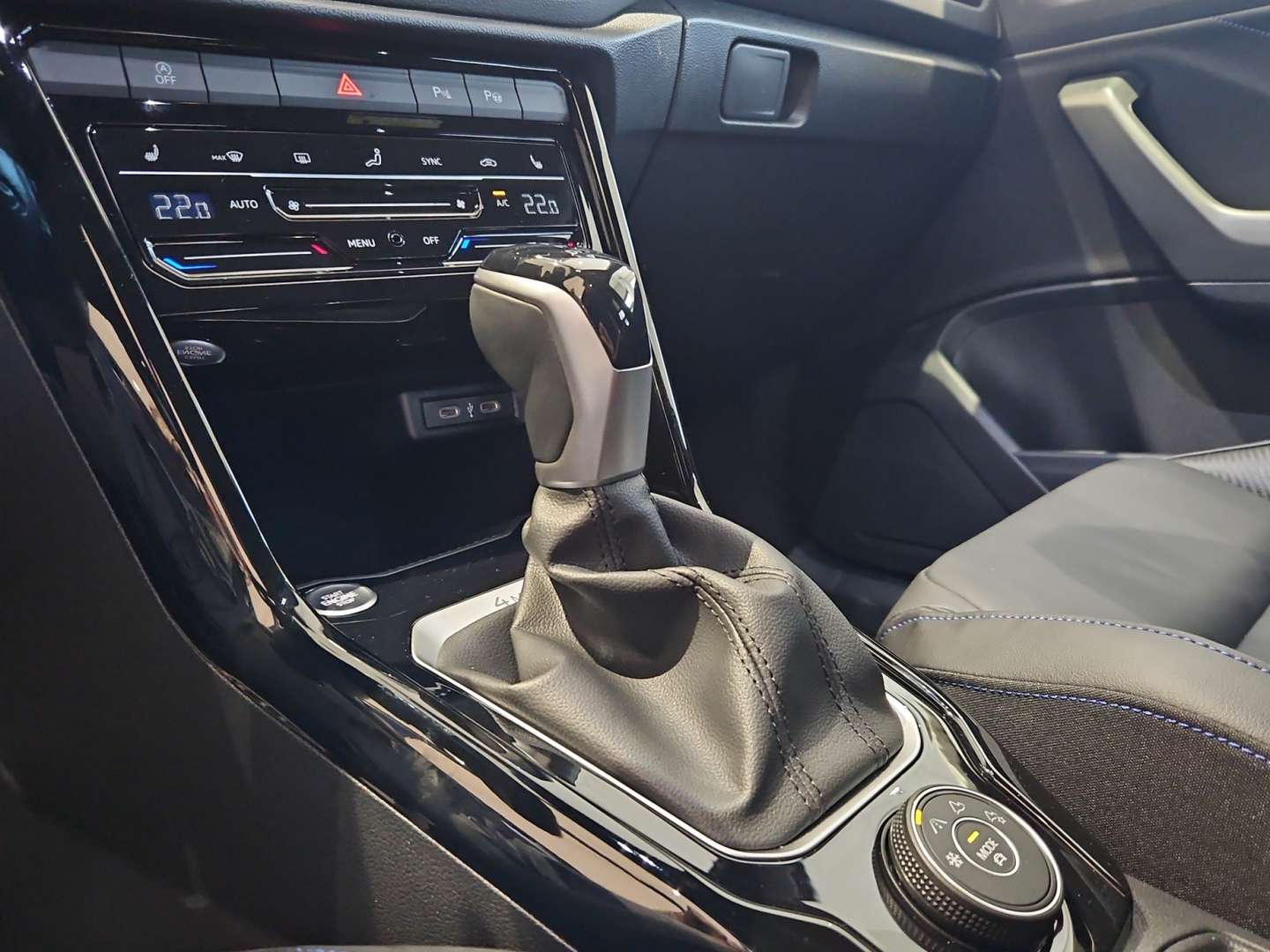 Volkswagen T-Roc 4Motion R - 2026 - Joinsteer - #5