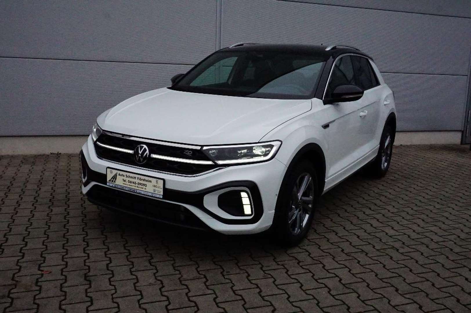 Volkswagen T-Roc R-Line - 2025 - Joinsteer - #4