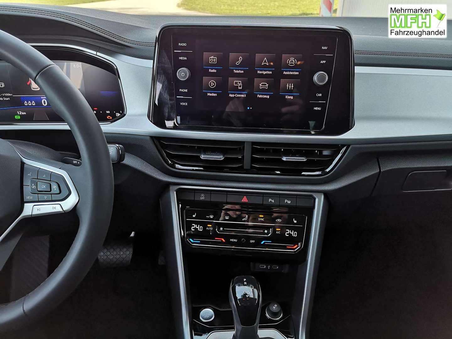 Volkswagen T-Roc TSI Life - 2025 - Joinsteer - #6