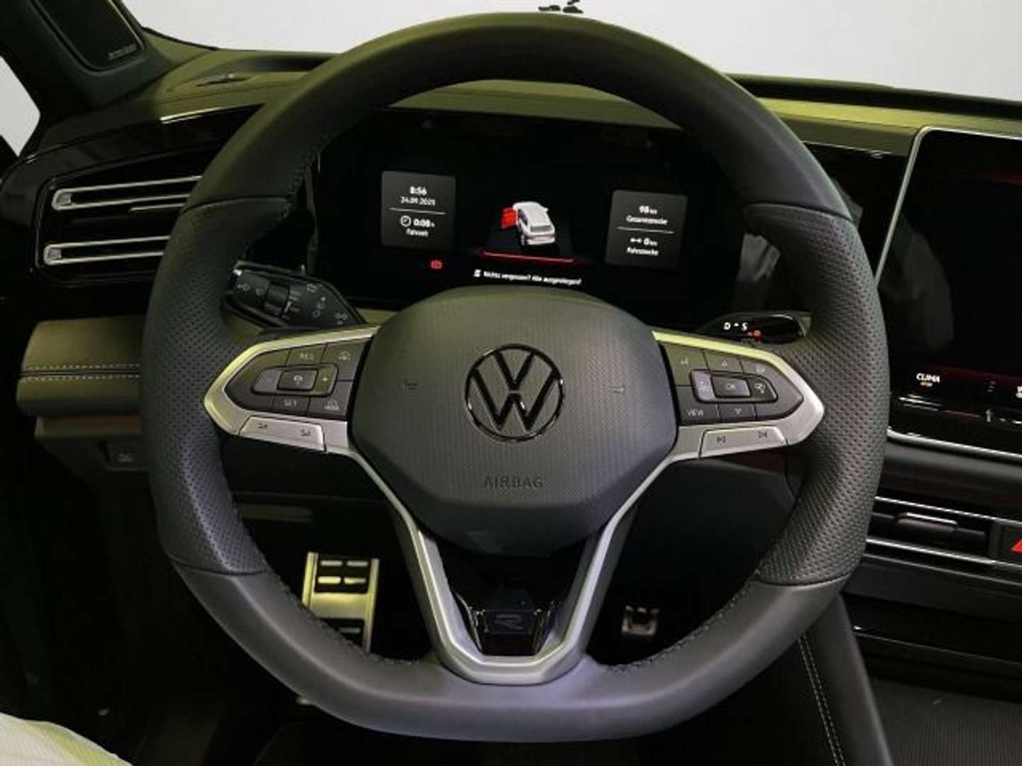 Volkswagen TIGUAN TDI 4Motion R-Line - 2026 - Joinsteer - #9