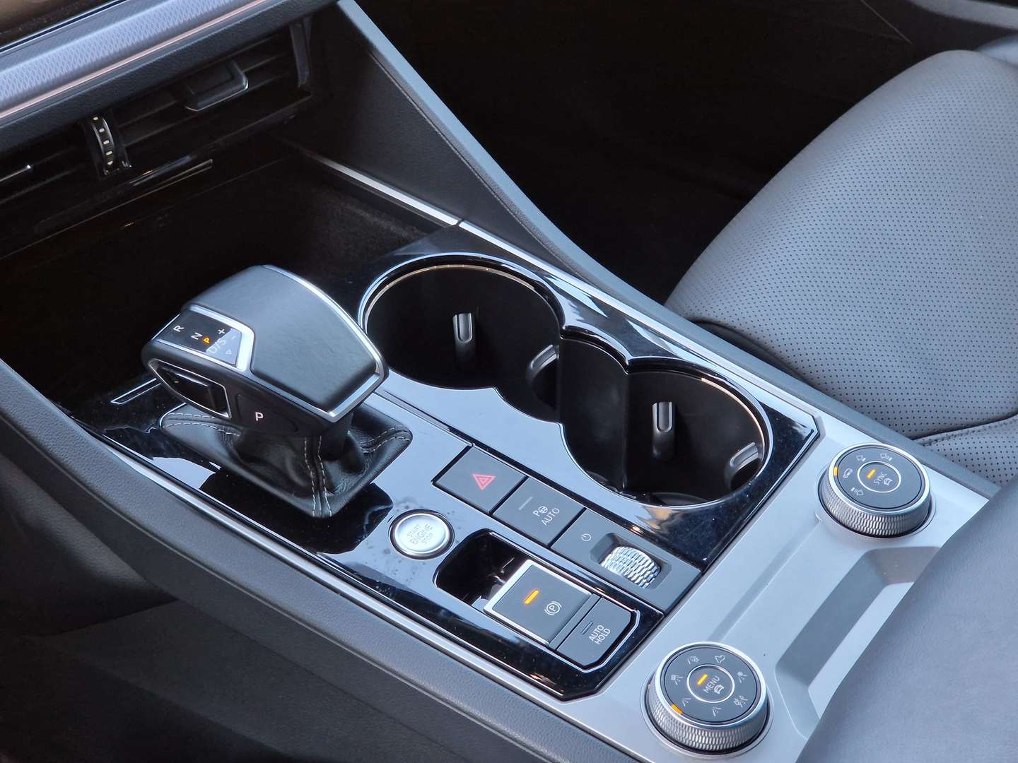 Volkswagen Touareg TDI R-Line - 2021 - Joinsteer - #13