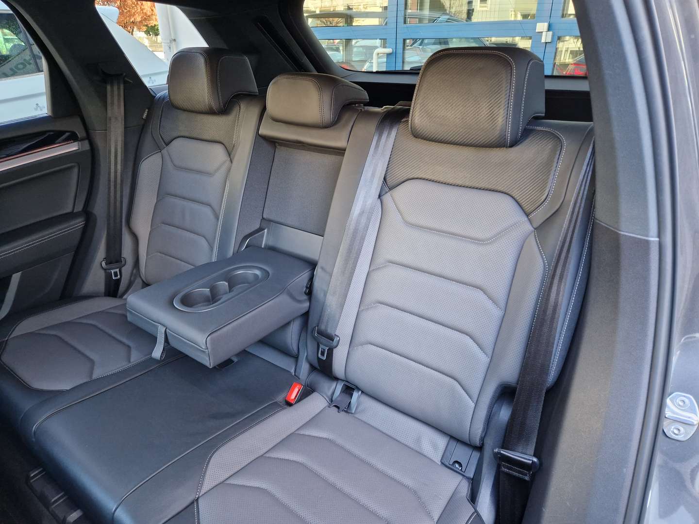 Volkswagen Touareg TDI R-Line - 2021 - Joinsteer - #14