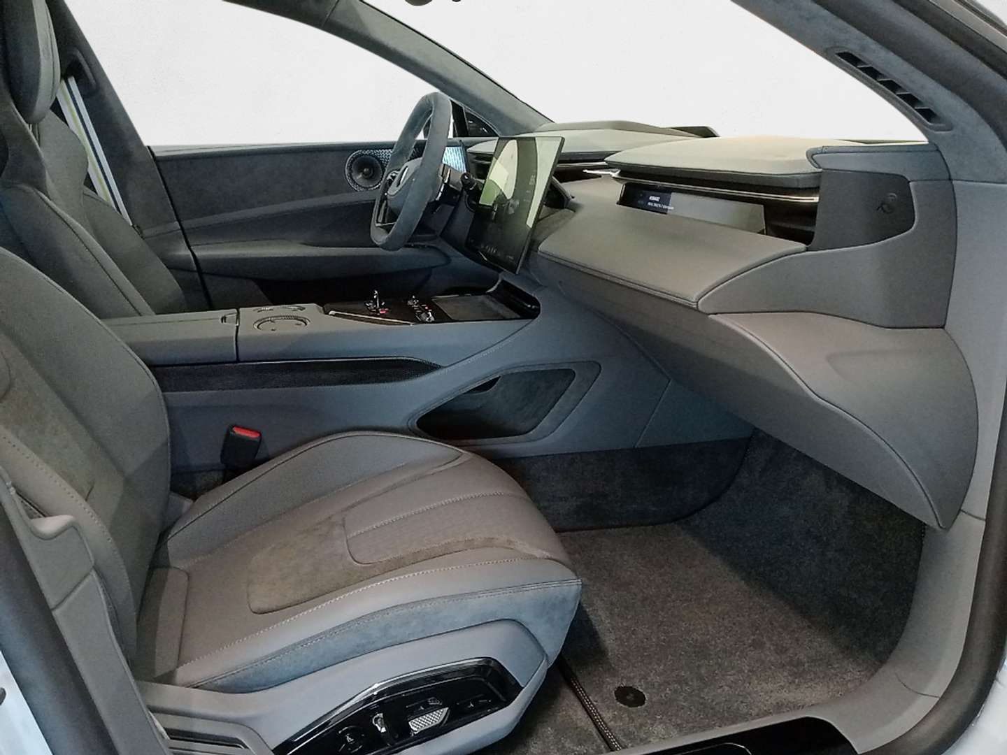 Lotus Emeya GT 600 - 2025 - Joinsteer - #3