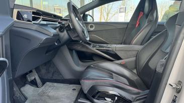 Lotus Eletre 450 4WD — photo 11