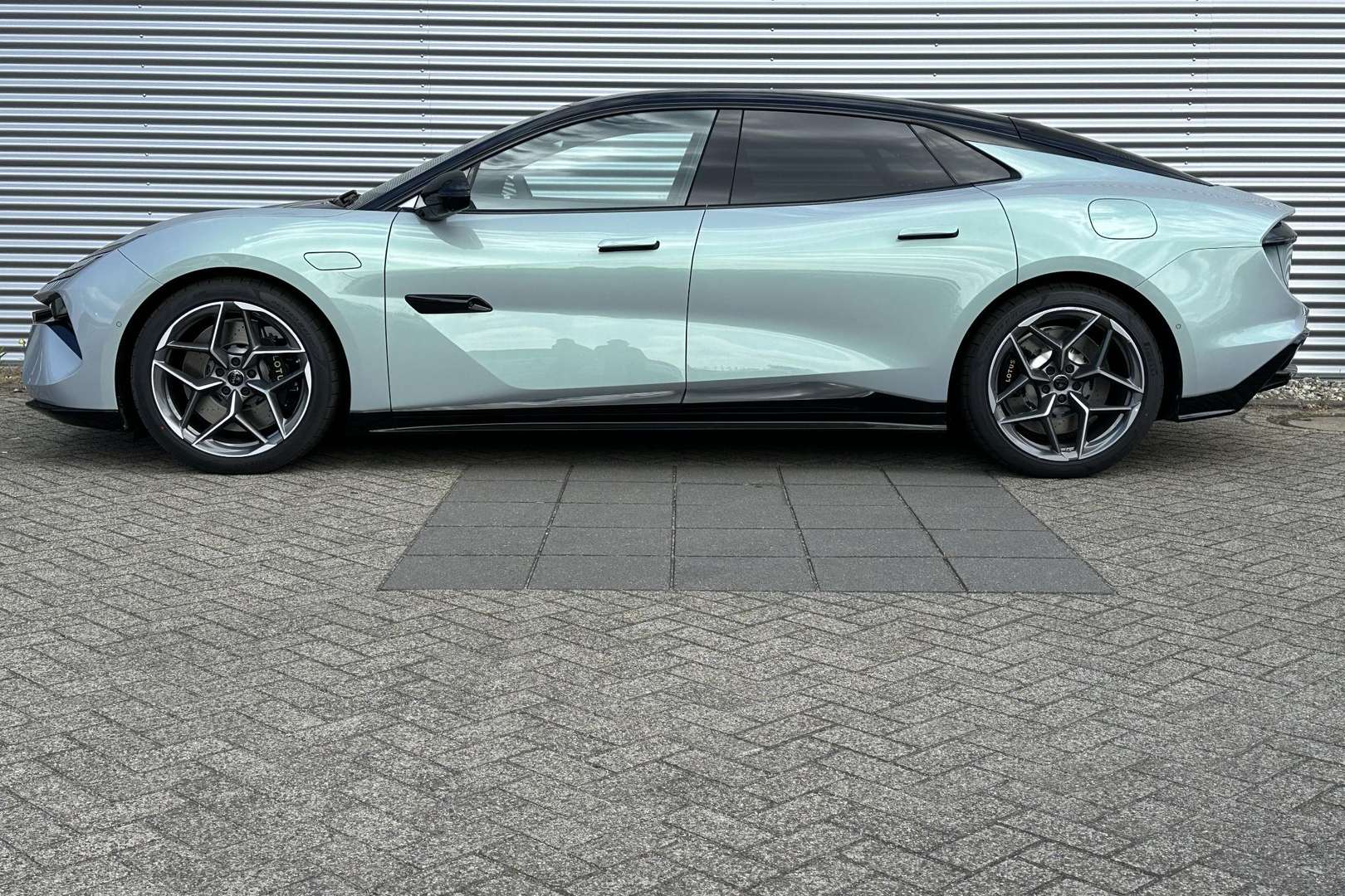 Lotus Emeya 600 S - 2026 - Joinsteer - #3