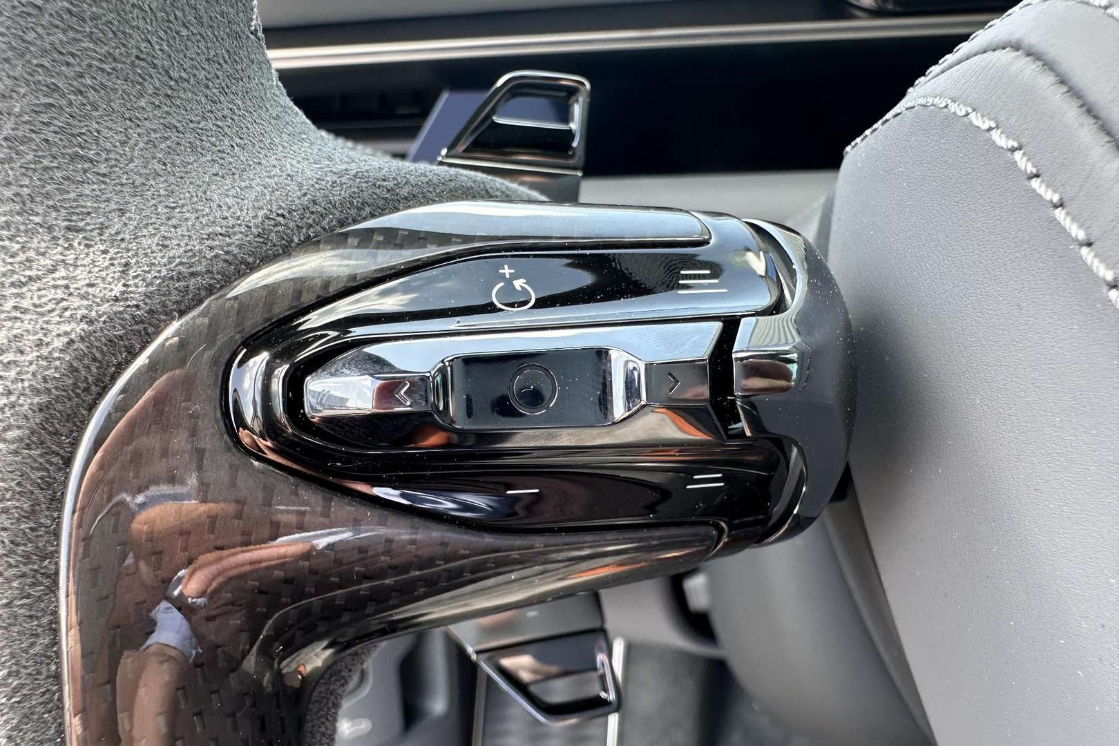 Lotus Emeya 600 S - 2026 - Joinsteer - #12