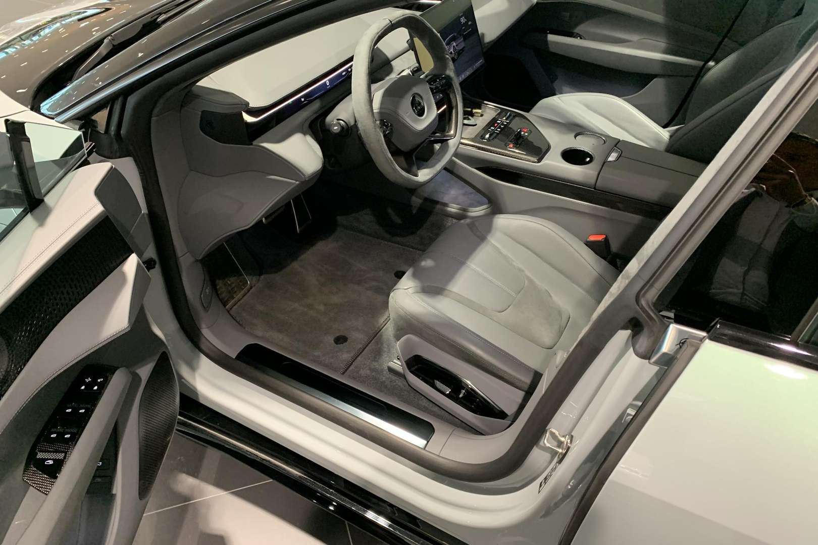 Lotus Emeya - 2025 - Joinsteer - #9