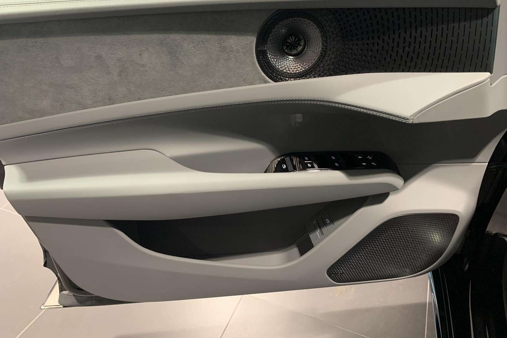 Lotus Emeya - 2026 - Joinsteer - #8