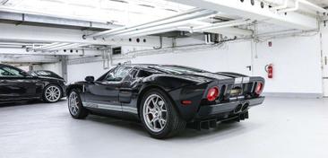 Ford GT — photo 10