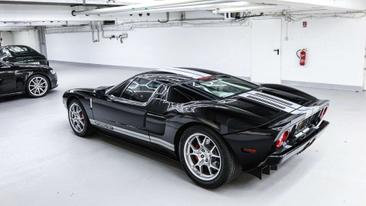 Ford GT — photo 11