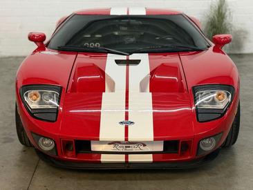 Ford GT — photo 3