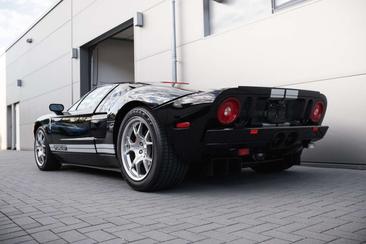 Ford GT40 — photo 9