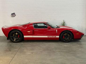 Ford GT — photo 6