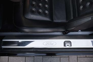Ford GT40 — photo 15