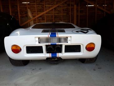 Ford GT40 — photo 2