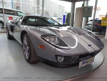 Ford GT — photo 3