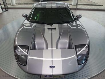 Ford GT — photo 8