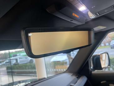 Land Rover Defender 110 D250 Hard Top X-Dynamic SE — photo 10