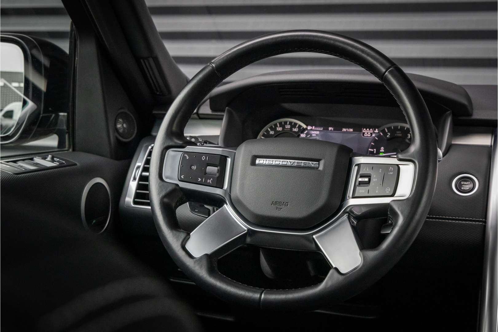 Land Rover Discovery Dynamic SE 7p. Black Pack D300 - 2022 - Joinsteer - #19