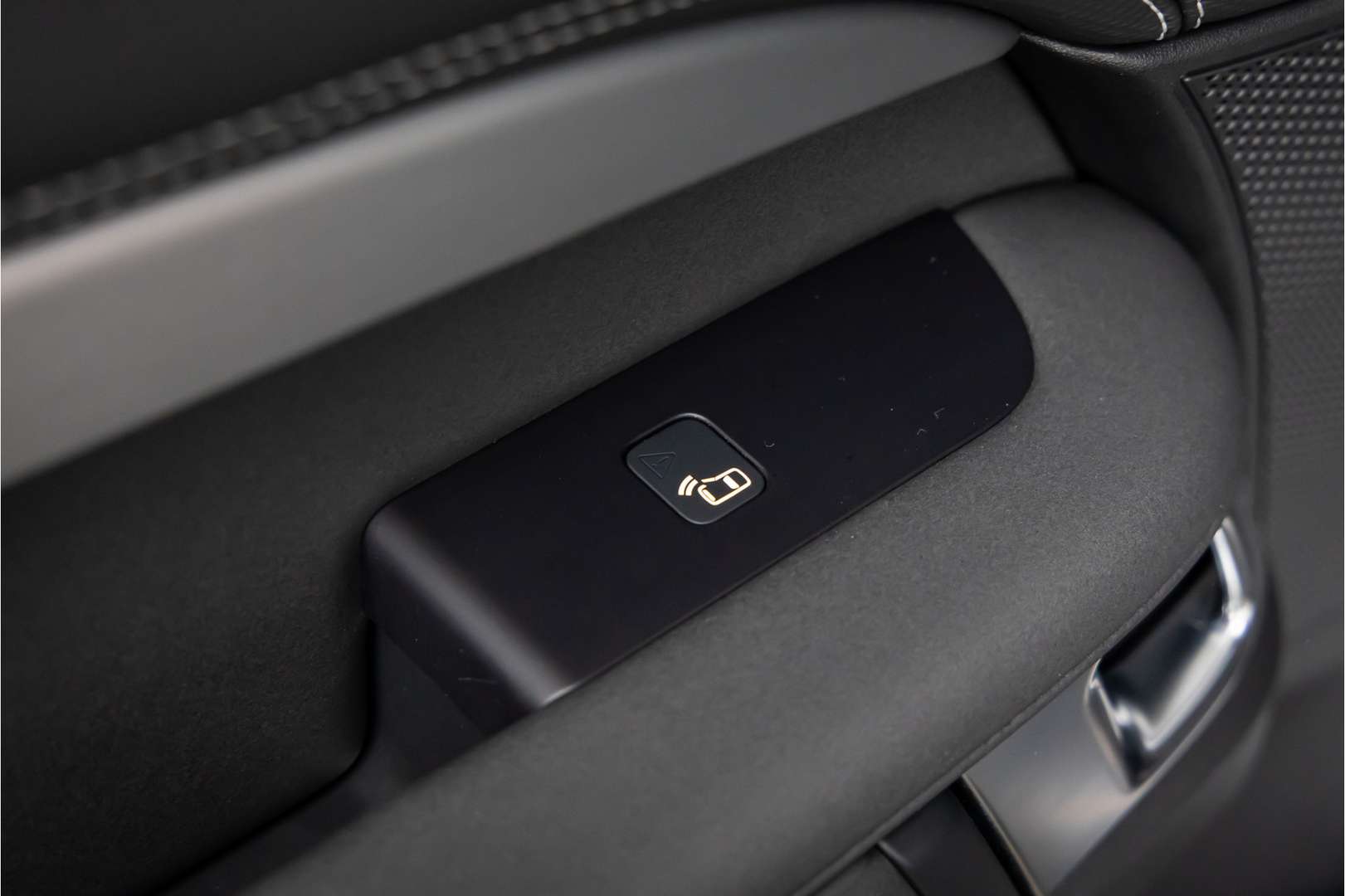 Land Rover Discovery Dynamic SE 7p. Black Pack D300 - 2022 - Joinsteer - #33