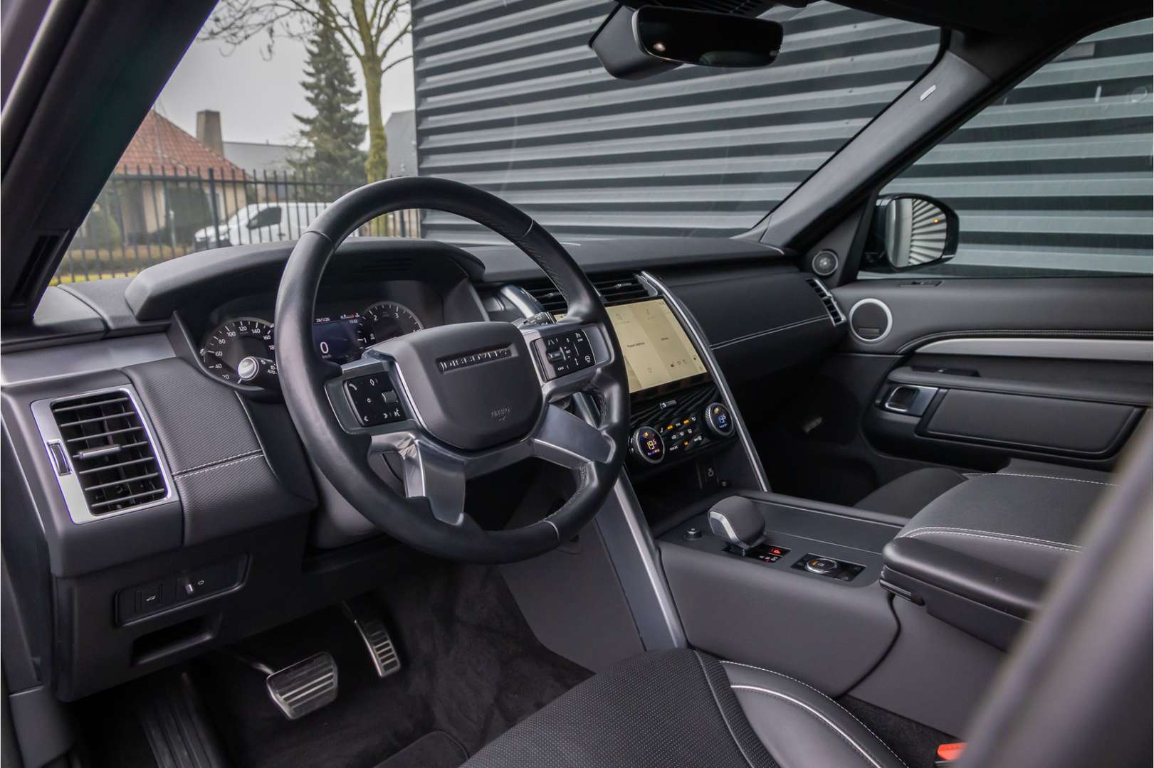 Land Rover Discovery Dynamic SE 7p. Black Pack D300 - 2022 - Joinsteer - #37