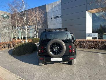 Land Rover Defender 110 P400e SE — photo 3