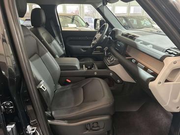 Land Rover Defender 110 P400e SE — photo 11