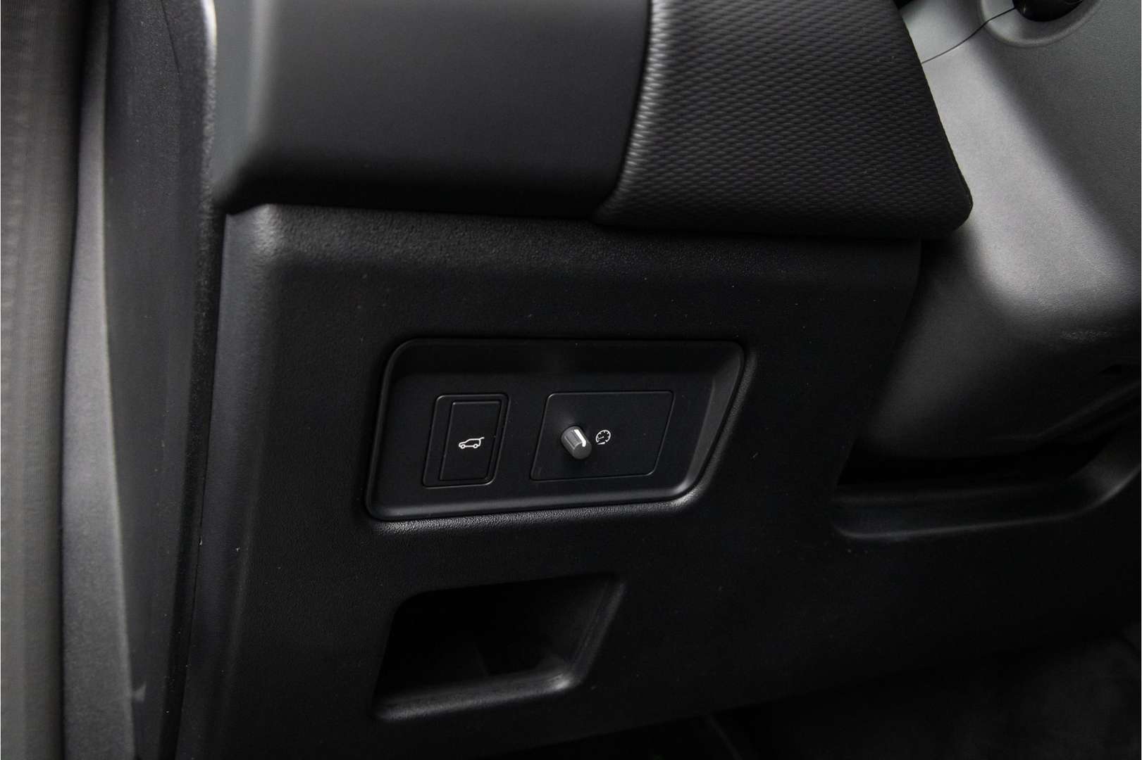 Land Rover Discovery Dynamic SE 7p. Black Pack D300 - 2022 - Joinsteer - #46