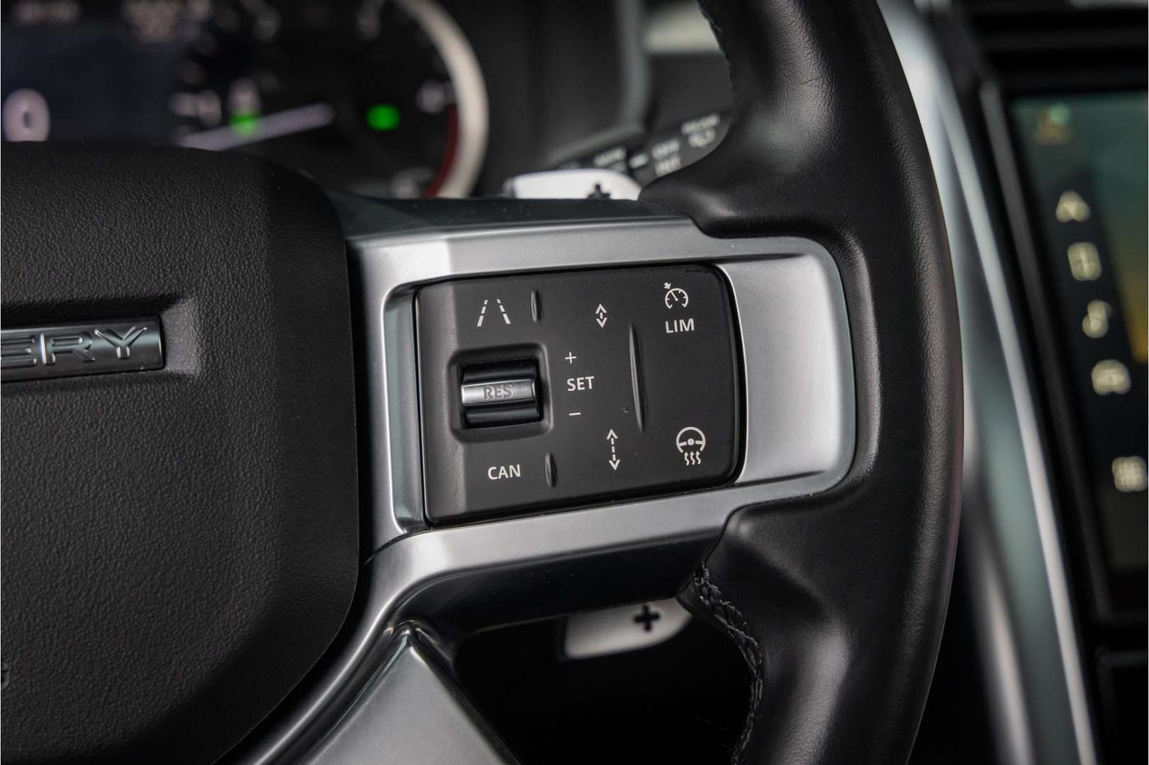 Land Rover Discovery Dynamic SE 7p. Black Pack D300 - 2022 - Joinsteer - #48