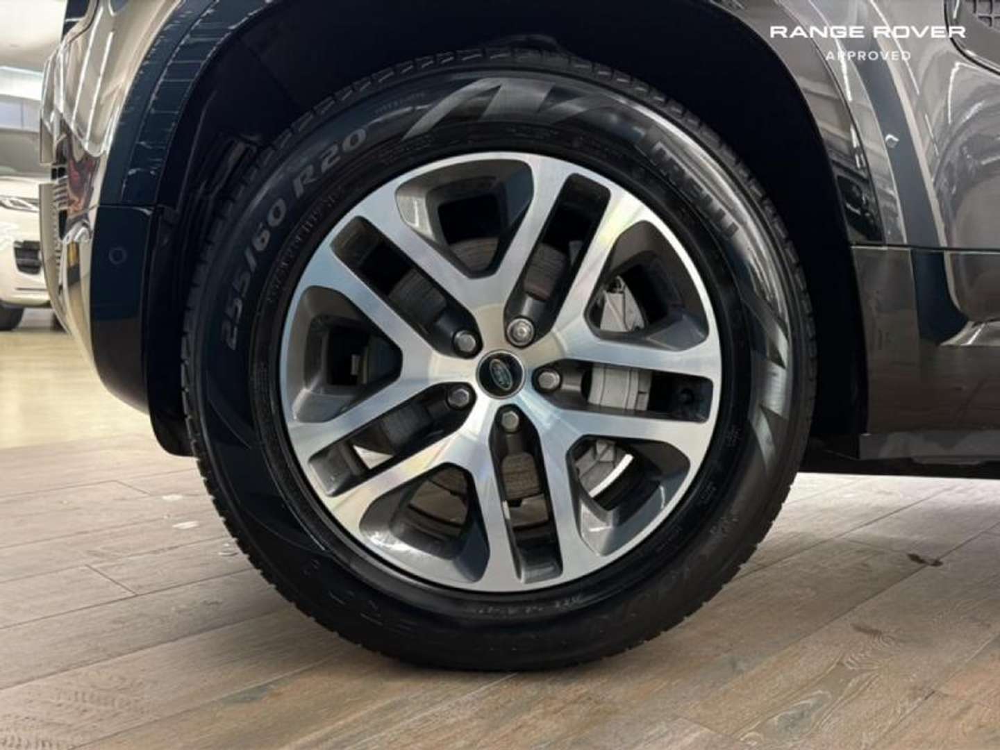 Land Rover Defender 110 X-Dynamic SE 2.0 P300e - 2024 - Joinsteer - #5