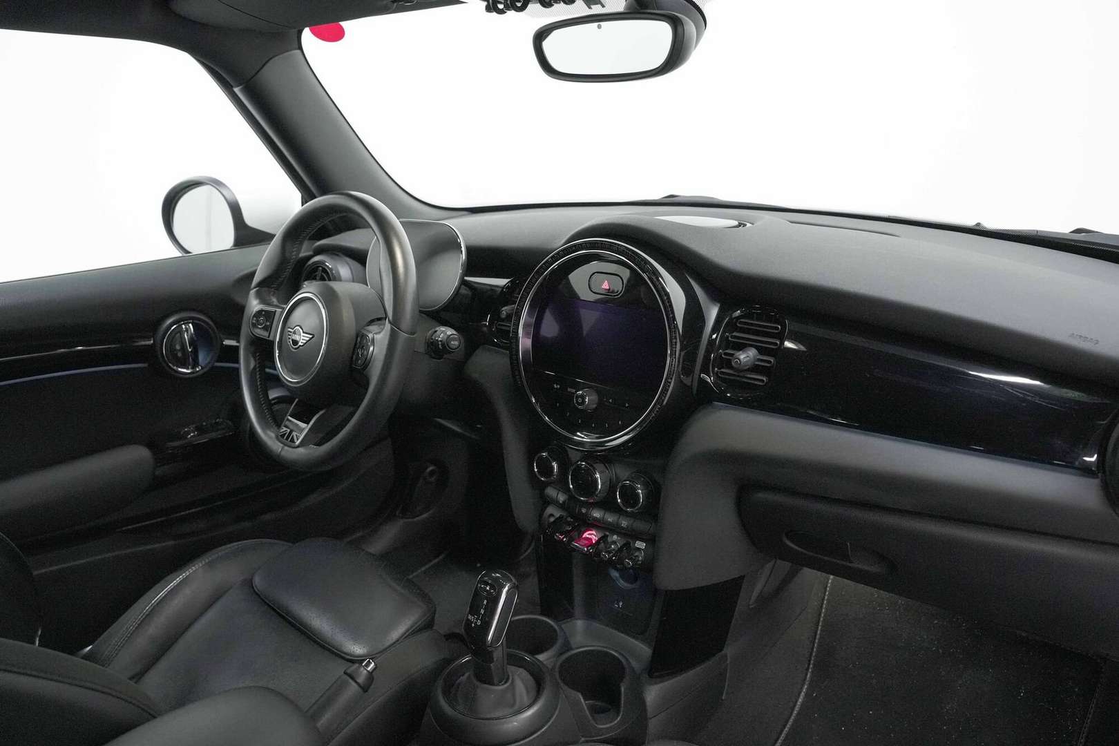 Mini Hatch 3 Portes Yours Cooper - 2023 - Joinsteer - #5