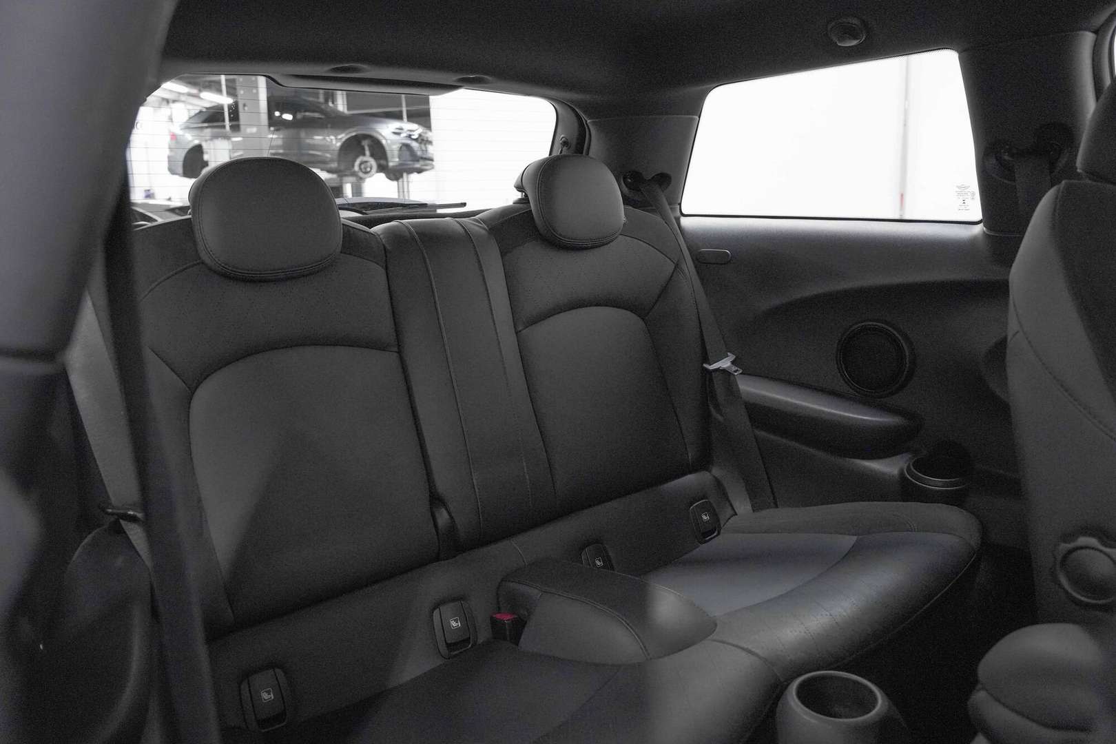 Mini Hatch 3 Portes Yours Cooper - 2023 - Joinsteer - #7