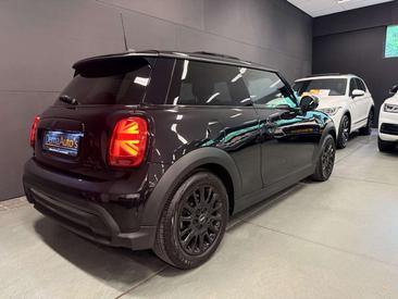 Mini Cooper Black Edition Cooper — photo 4