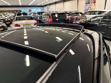Mini Cooper Black Edition Cooper — photo 9