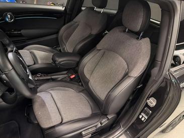 Mini Cooper Black Edition Cooper — photo 13