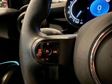 Mini Cooper Black Edition Cooper — photo 22