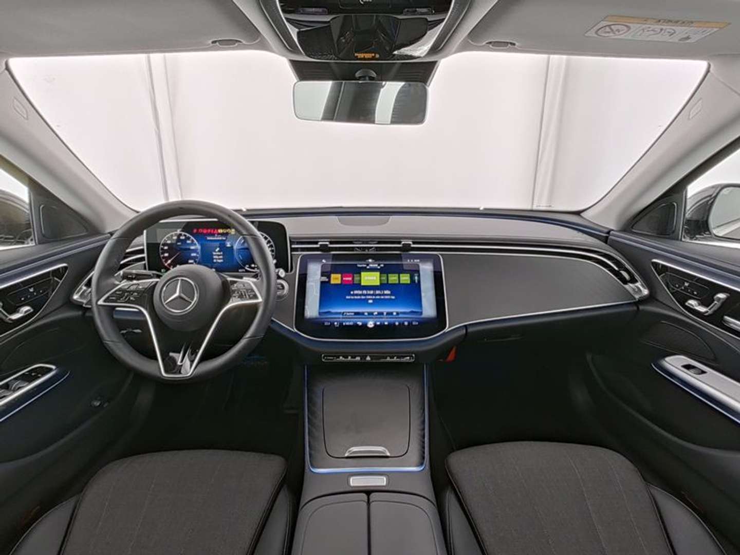 Mercedes Classe E 400 Avantgarde - 2024 - Joinsteer - #4