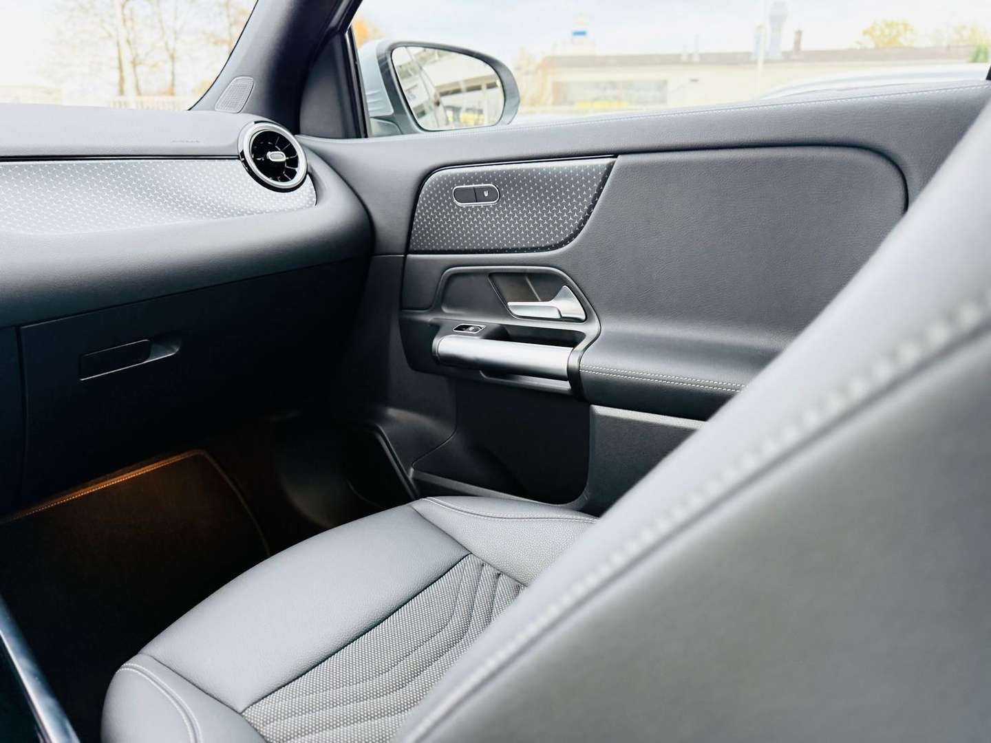 Mercedes GLA 200 Premium - 2024 - Joinsteer - #14