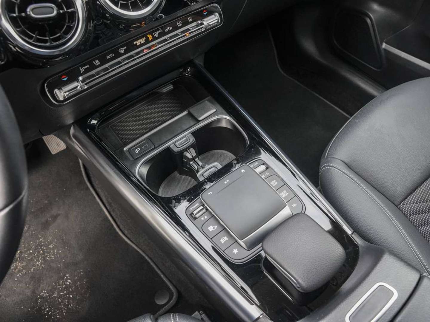 Mercedes GLA 250 Night Edition - 2023 - Joinsteer - #11