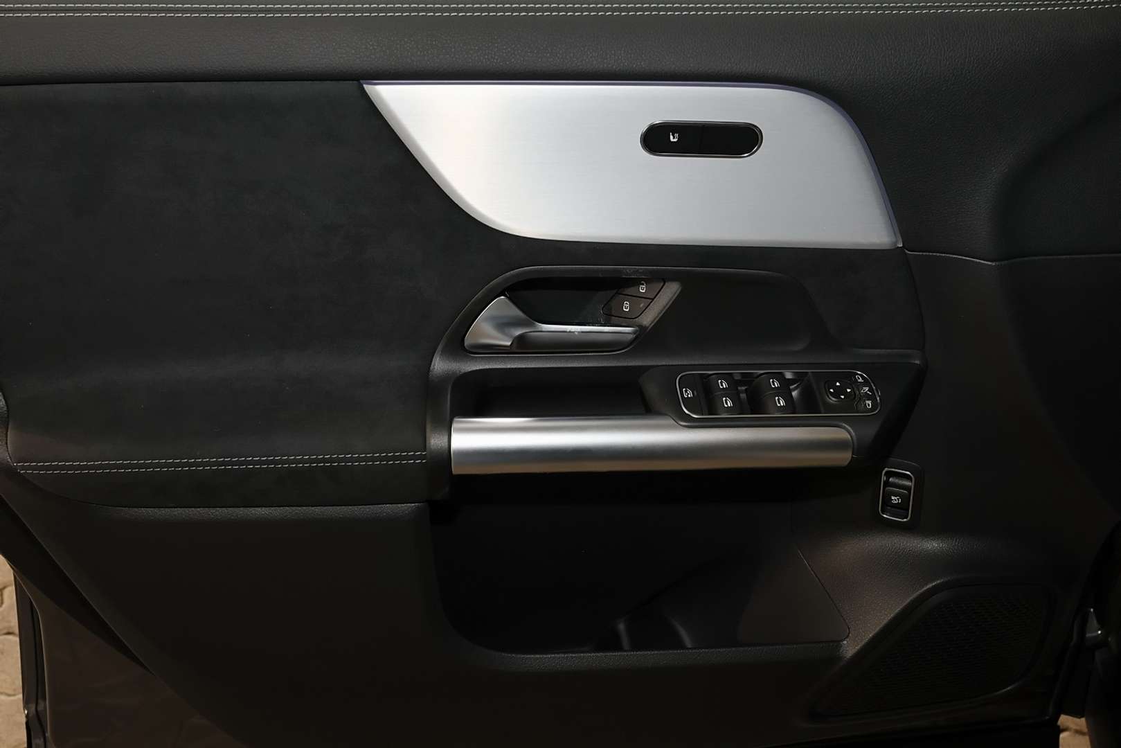 Mercedes GLA 200 Night Edition - 2026 - Joinsteer - #12