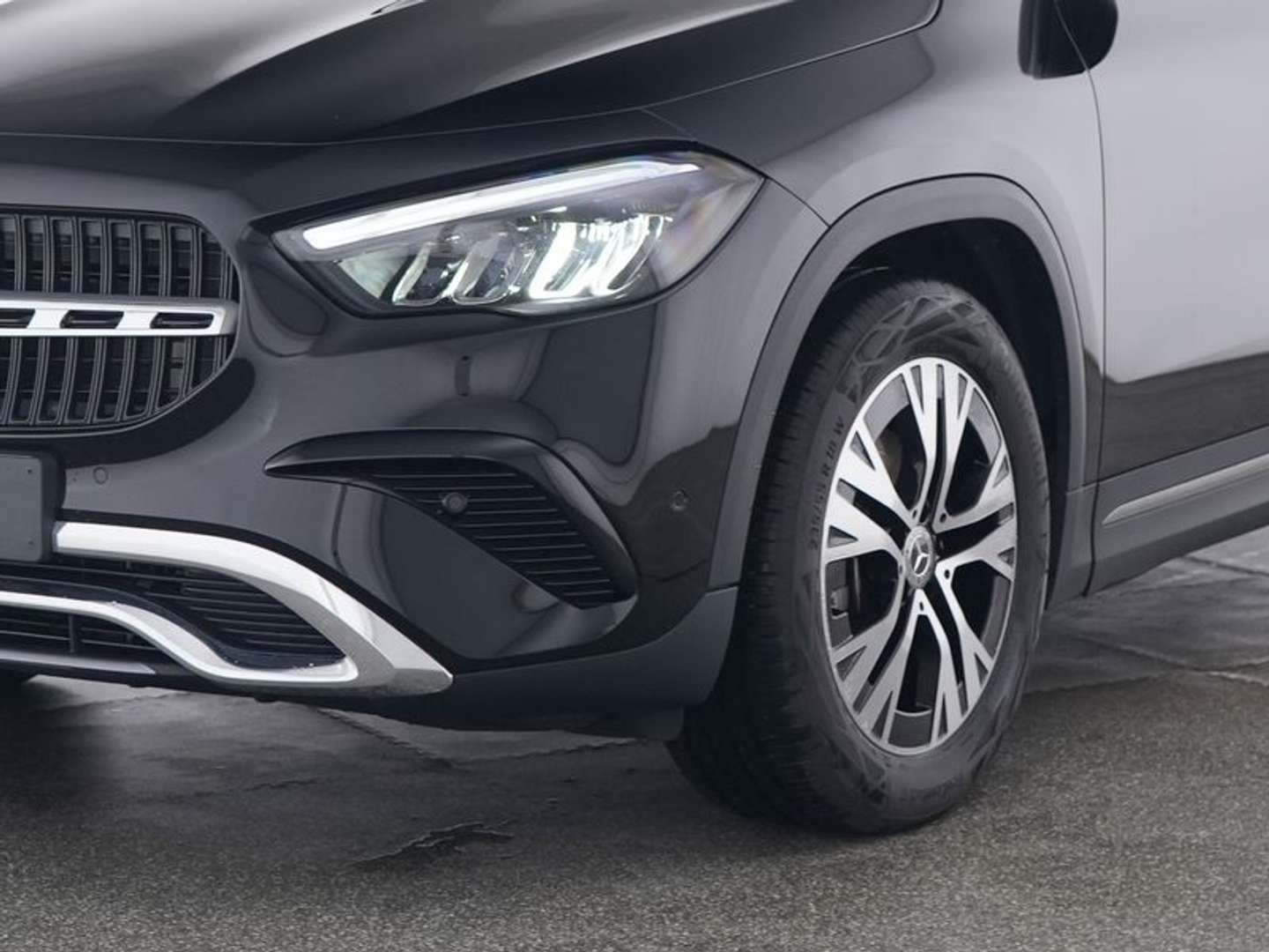 Mercedes GLA 180 AMG Line - 2024 - Joinsteer - #3