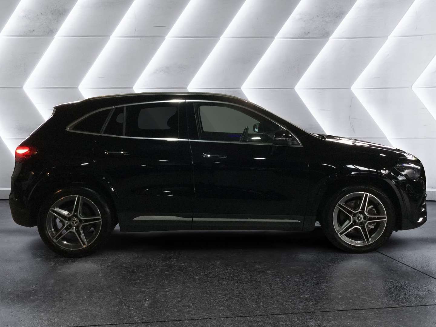 Mercedes GLA 180 AMG Line - 2025 - Joinsteer - #4