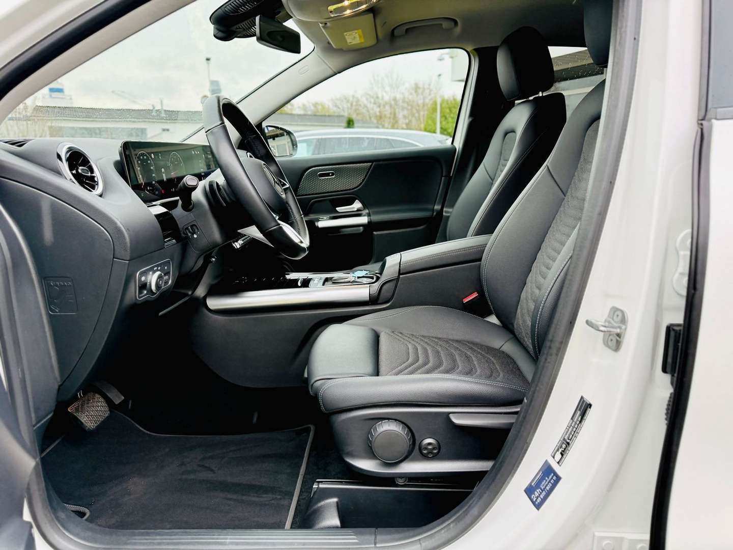 Mercedes GLA 200 Night Edition - 2024 - Joinsteer - #8