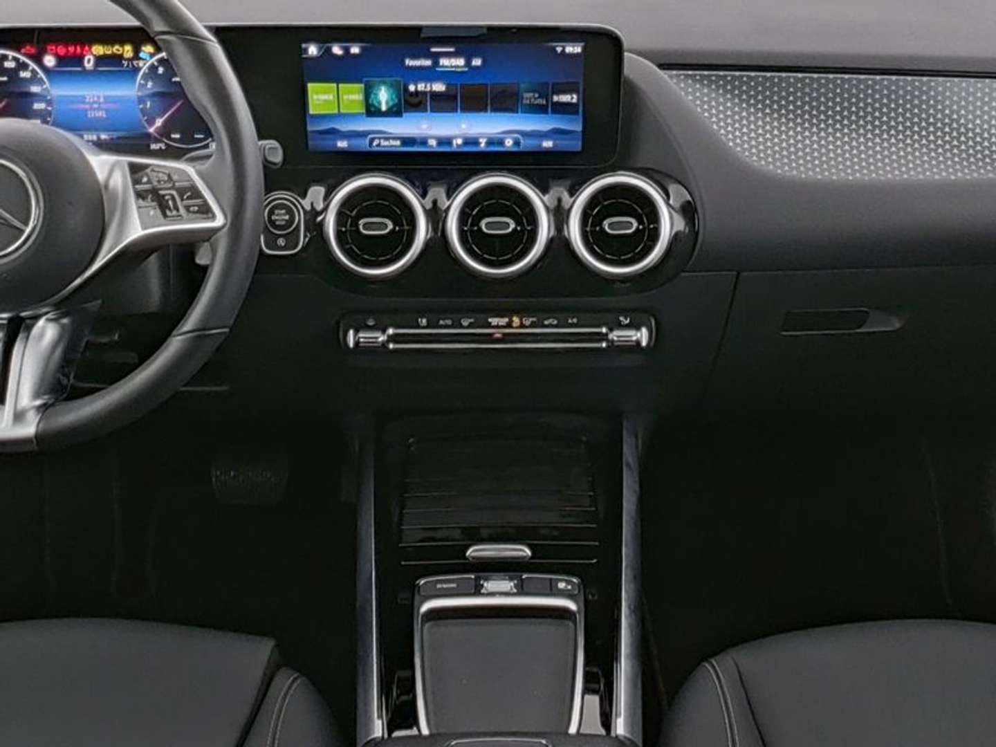 Mercedes GLA 180 AMG Line - 2024 - Joinsteer - #7