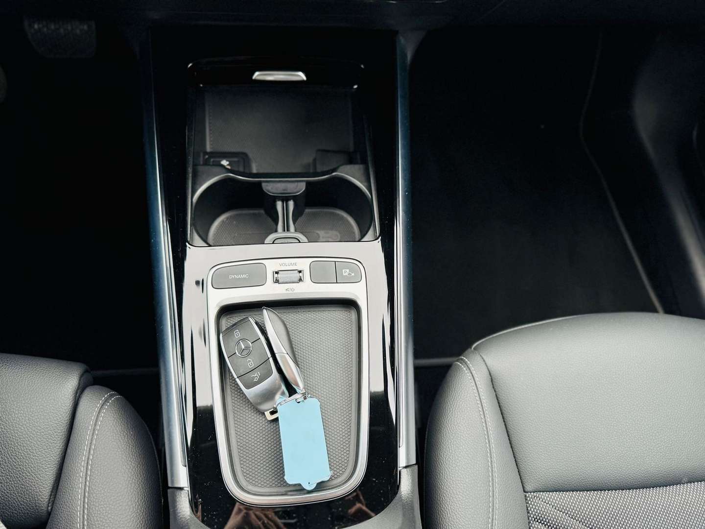 Mercedes GLA 200 Night Edition - 2024 - Joinsteer - #16