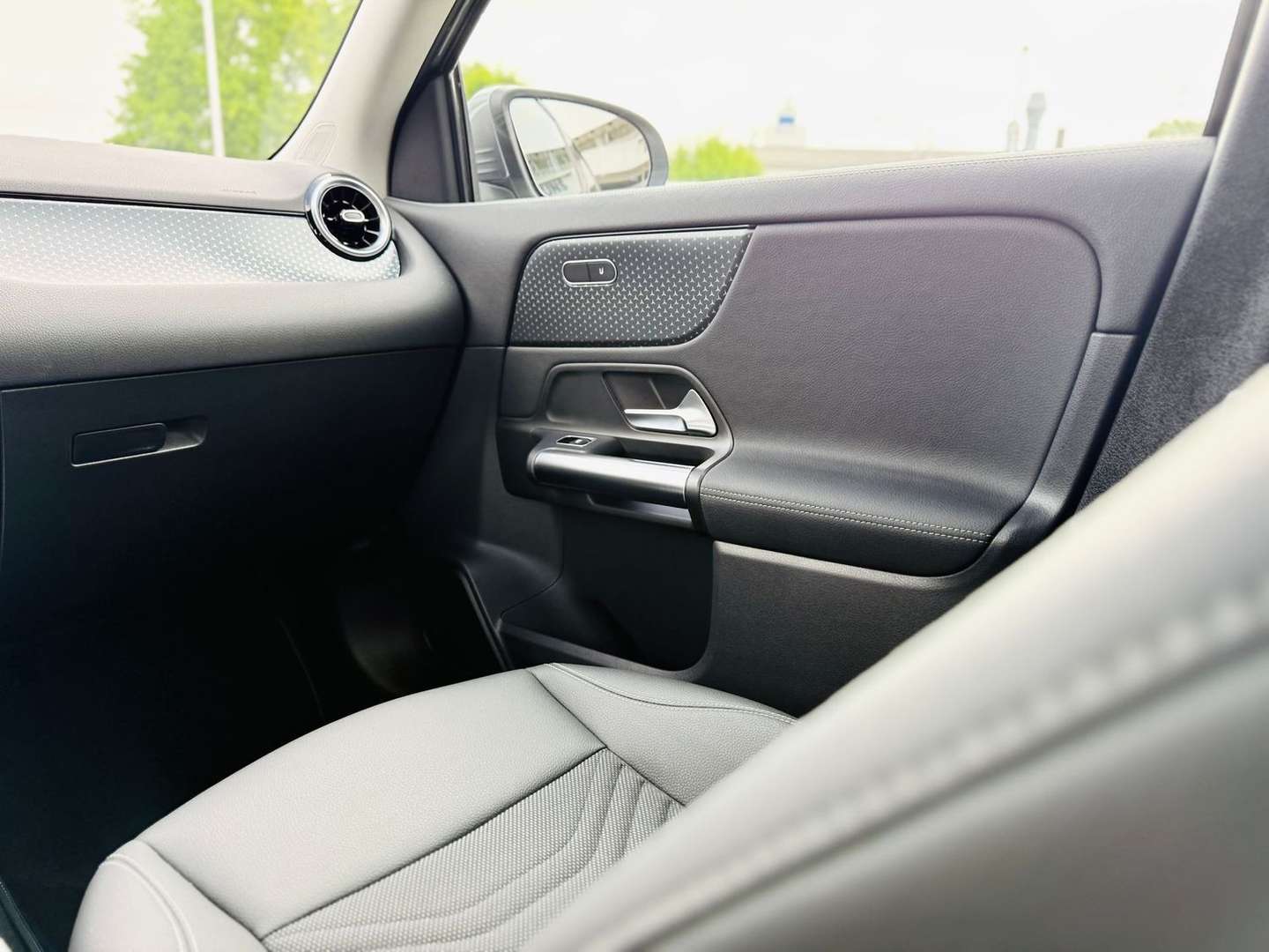 Mercedes GLA 220 Advanced - 2024 - Joinsteer - #13