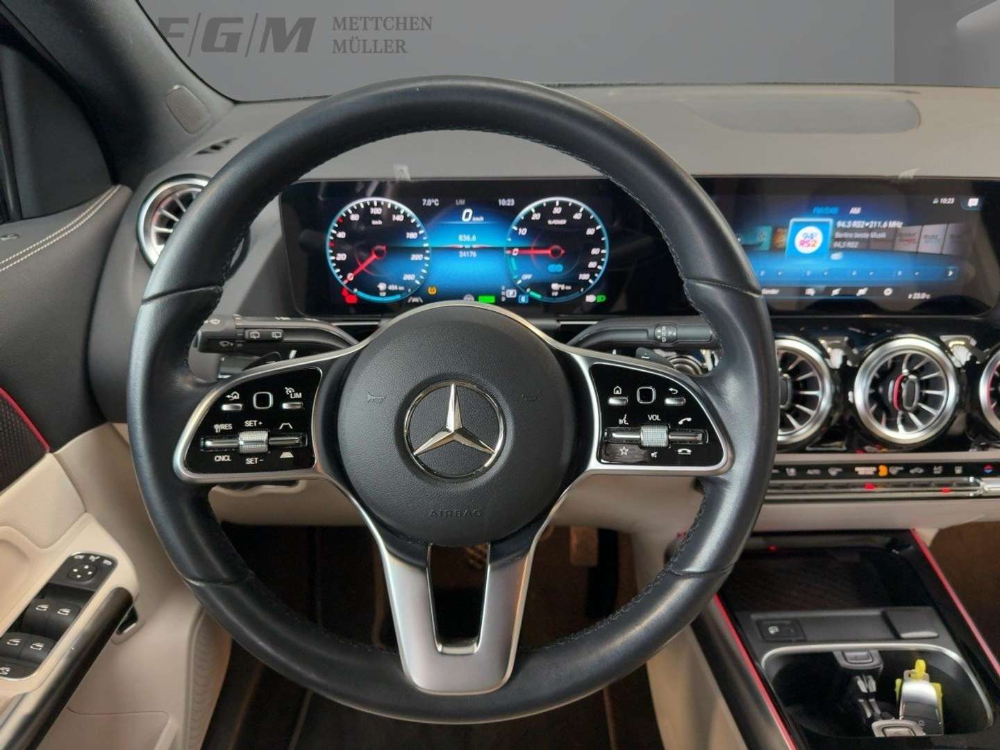 Mercedes GLA 250 Night - 2022 - Joinsteer - #10